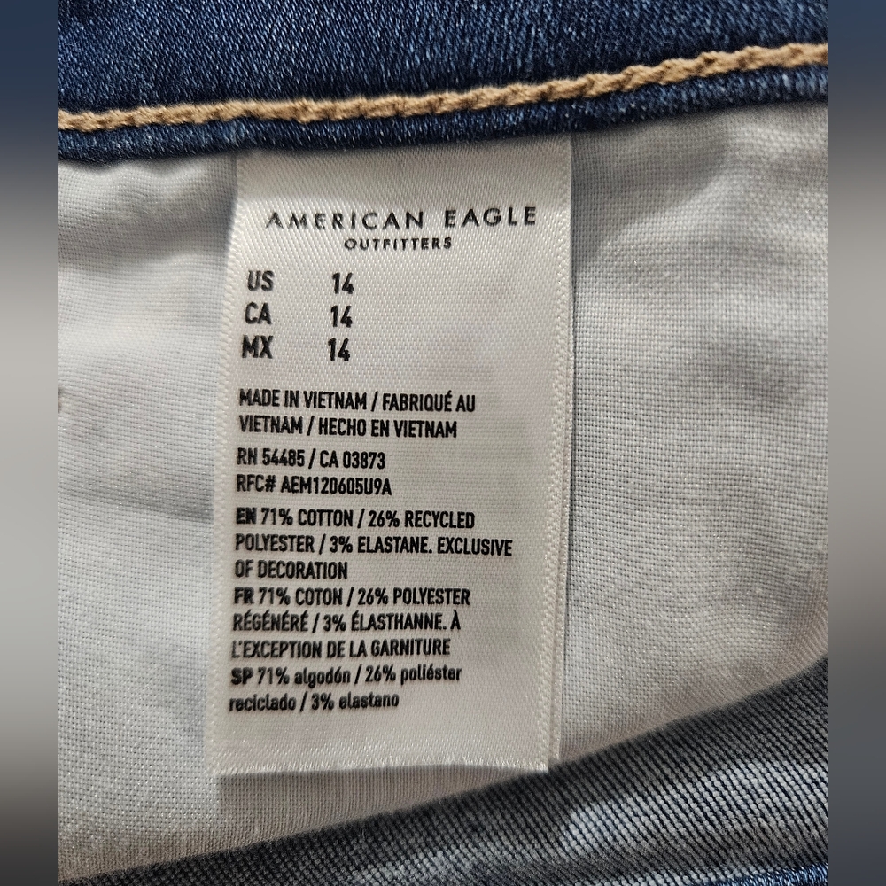 American Eagle Denim Mini Skirt sz 14 - Picture 6 of 8